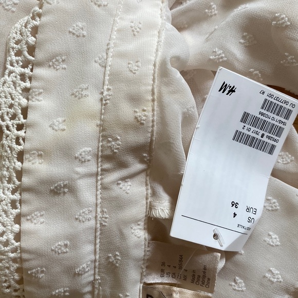 Victorian blouse - Picture 7 of 8